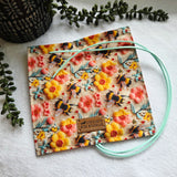 Des abeilles sur mon tricot 🌼🌸🐝 LA Pochette à marqueurs Originale!